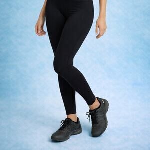 Athleisure Black Running Sneakers Avia Women’s Size 8 Trainers